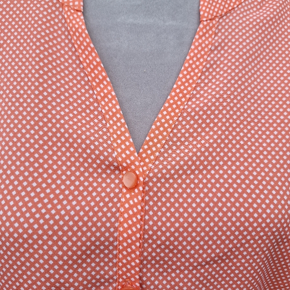 ANN TAYLOT LOFT Pink/Coral Cap Sleeve Button Down Blouse, Medium, Never Worn - Picture 4 of 8